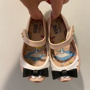 Mini Melissa Alice in Wonderland